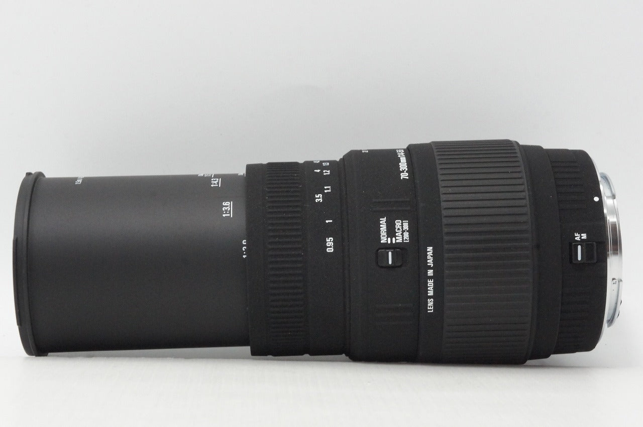 良品 SIGMA シグマ 70-300mm 4-5.6 DG MACRO Canon キヤノン EF