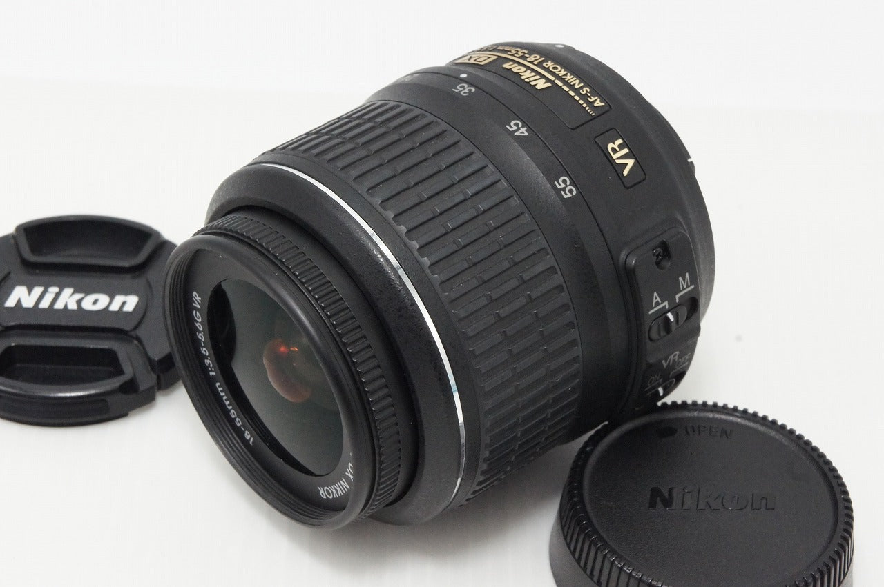 良品 Nikon ニコン AF-S DX NIKKOR 18-55mm F3.5-5.6G VR APS-C ズームレンズ 260527d