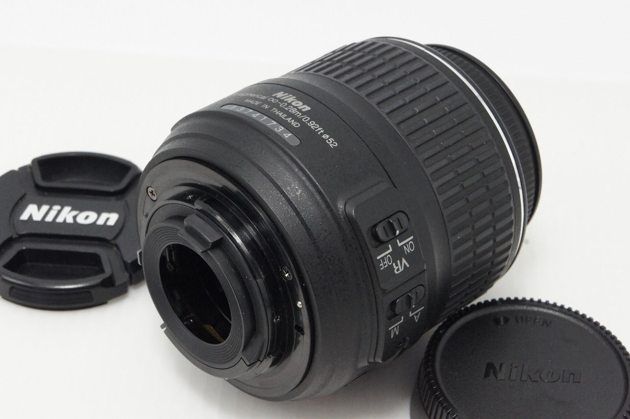 良品 Nikon ニコン AF-S DX NIKKOR 18-55mm F3.5-5.6G VR APS-C ズームレンズ 260527d
