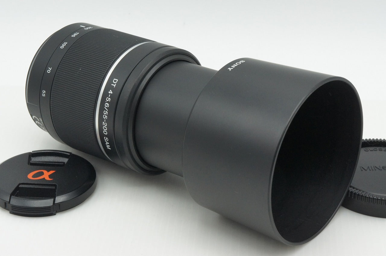 美品 SONY ソニー DT 55-200mm F4-5.6 SAM SAL55200-2 MINOLTA ミノルタ αマウント ズームレンズ フード付 260219r