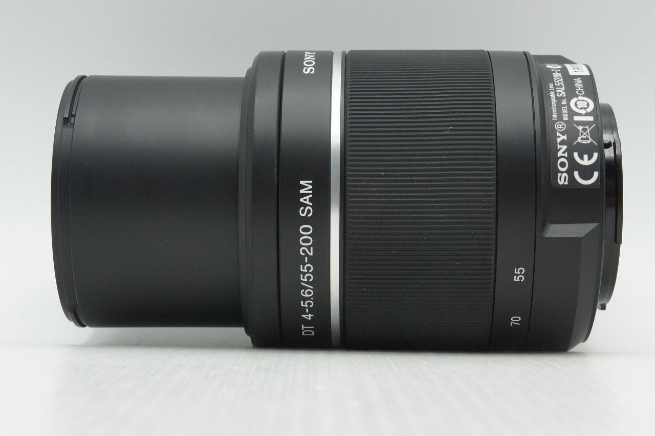 美品 SONY ソニー DT 55-200mm F4-5.6 SAM SAL55200-2 MINOLTA ミノルタ αマウント ズームレンズ フード付 260219r