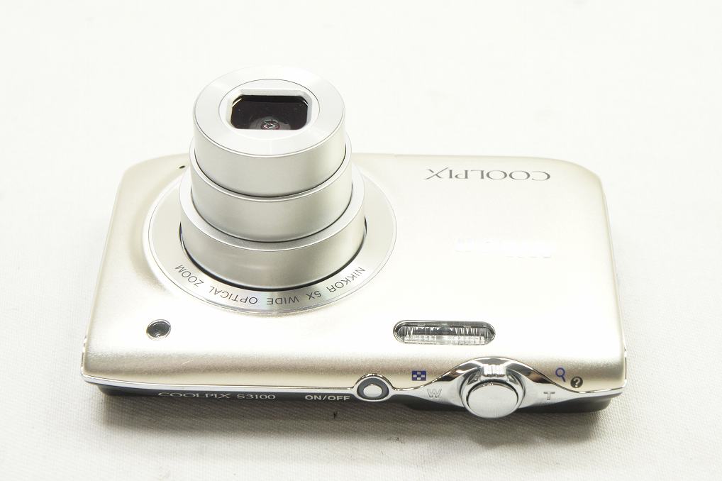 美品 Nikon ニコン COOLPIX S3100 コンパクトデジタルカメラ シャンパンシルバー 250610g