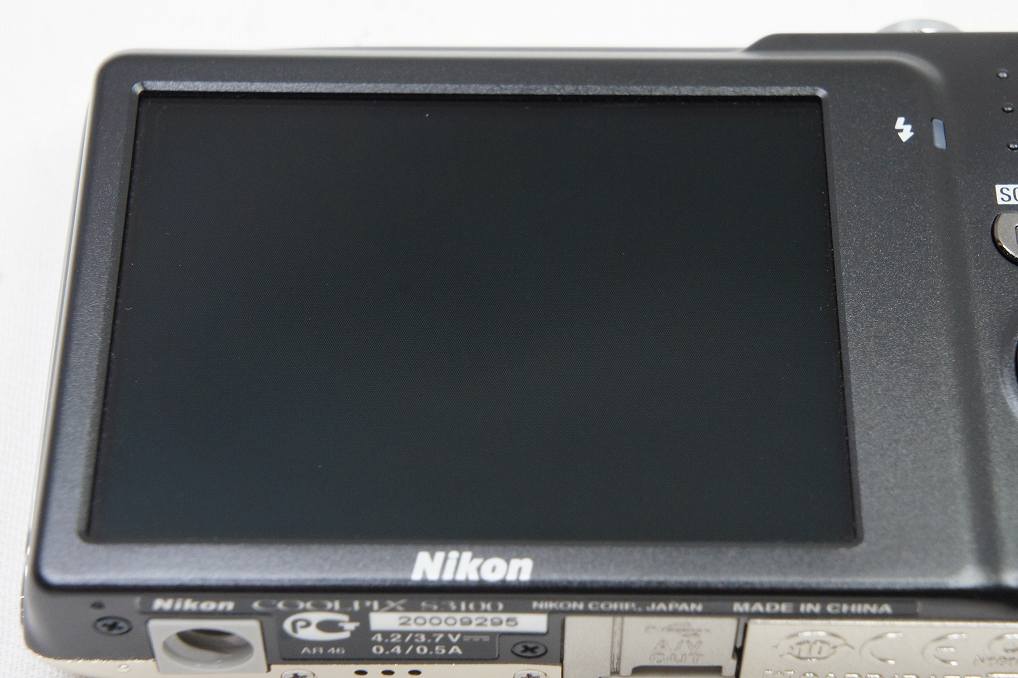 美品 Nikon ニコン COOLPIX S3100 コンパクトデジタルカメラ シャンパンシルバー 250610g
