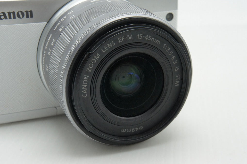 Canon キヤノン EOS M200 レンズキット (EF-M15-45mm F3.5-6.3 IS STM) ミラーレス一眼カメラ ホワイト 260221b