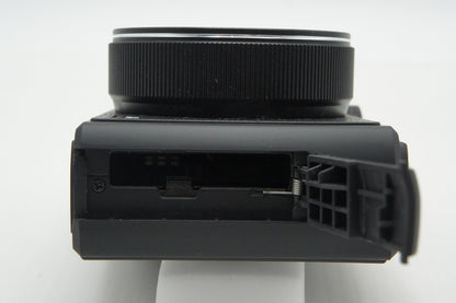 美品 5K ULTRA HD DIGITAL CAMERA コンパクトデジタルカメラ ブラック 元箱付 260219f