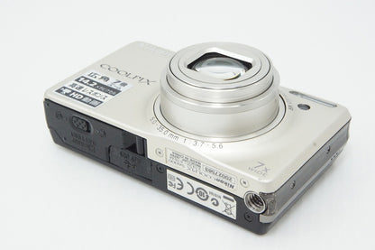 Nikon ニコン COOLPIX S6000 コンパクトデジタルカメラ シャンパンシルバー 元箱付 260319u