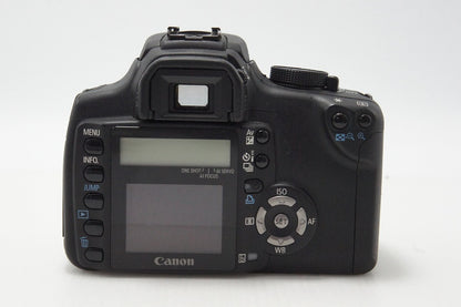 Canon キヤノン EOS Kiss Digital N レンズキット (EF-S 18-55mm II USM) デジタル一眼レフカメラ 260527az