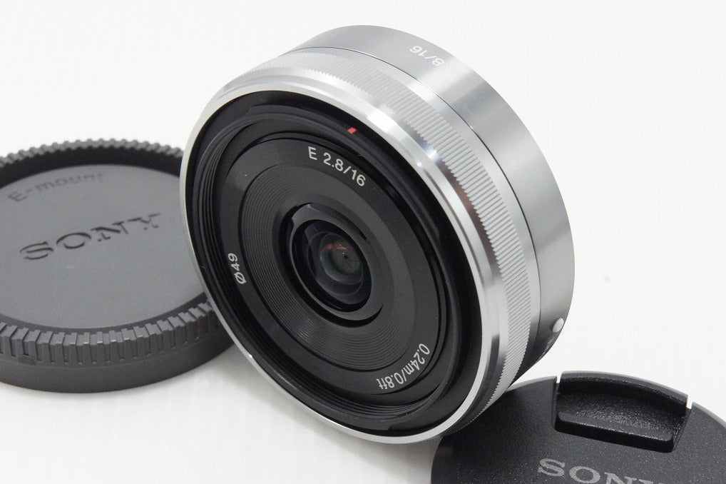 美品 SONY ソニー E 16mm F2.8 SEL16F28 シルバー Ｅマウント APS-C 単焦点レンズ 260527bd