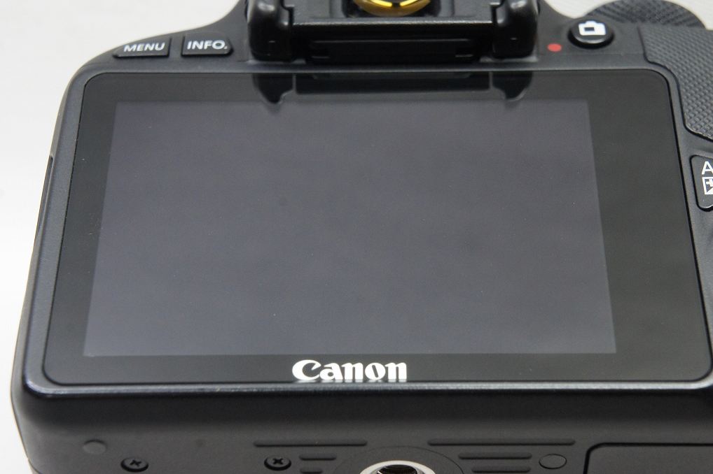 美品 Canon キヤノン EOS Kiss X7 + EF-S 18-55 IS STM レンズキット デジタル一眼レフカメラ 250613a