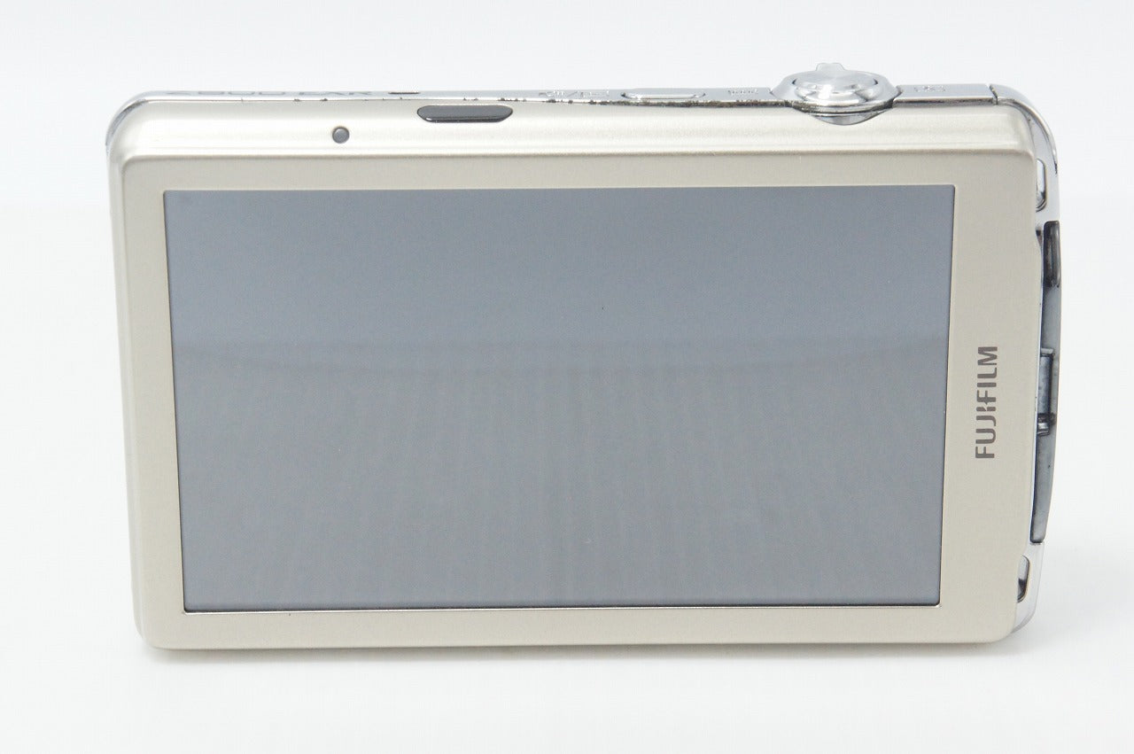美品 FUJIFILM 富士フイルム FinePix Z800EXR コンパクトデジタル