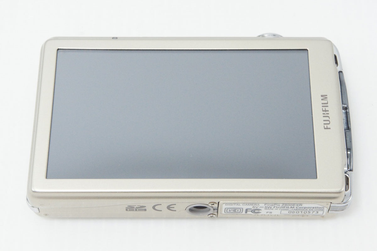 美品 FUJIFILM 富士フイルム FinePix Z800EXR コンパクトデジタルカメラ ゴールド 元箱付 260909v