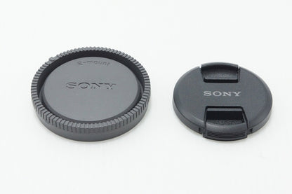 美品 SONY ソニー E 16mm F2.8 SEL16F28 シルバー Ｅマウント APS-C 単焦点レンズ 260527bd