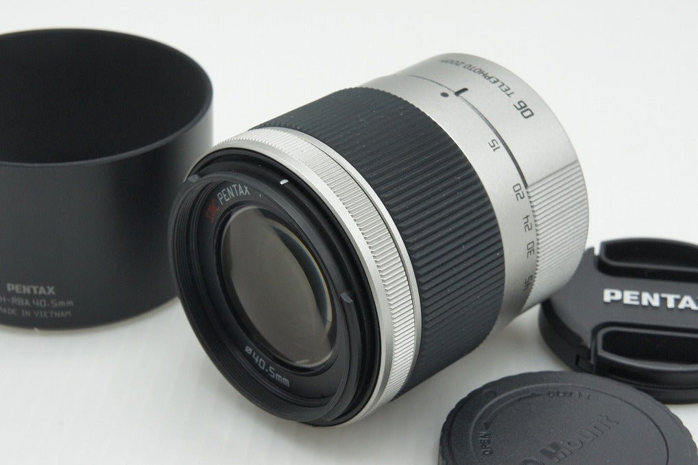 美品 PENTAX ペンタックス 06 TELEPHOTO ZOOM 15-45mm F2.8 Qシリーズ用 ズームレンズ フード付 260221m