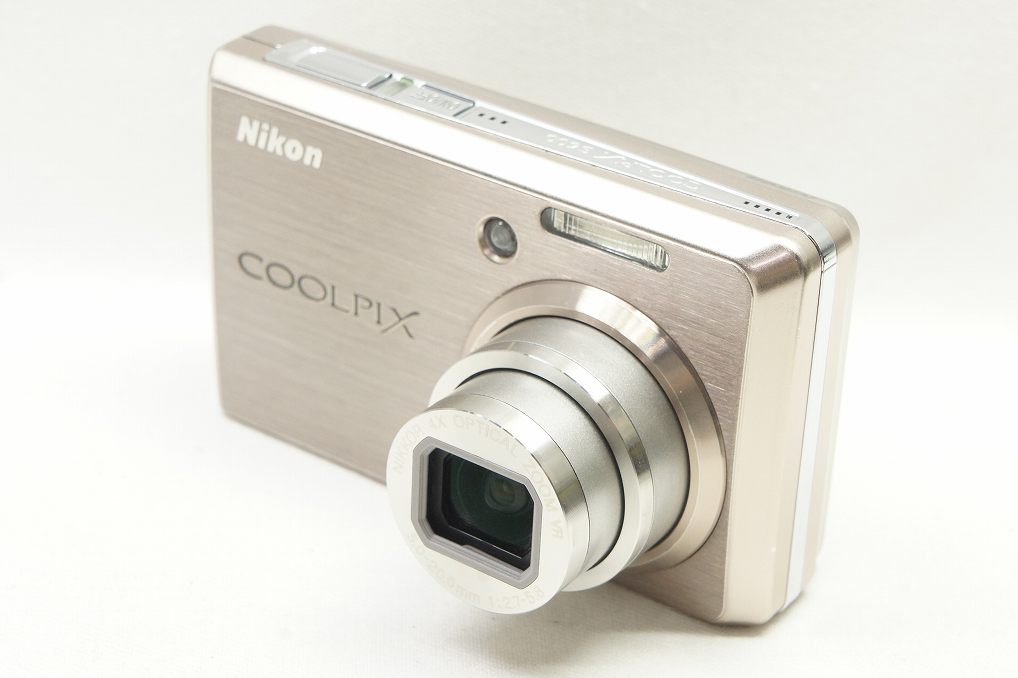 良品 Nikon ニコン COOLPIX S600 コンパクトデジタルカメラ ピンクゴールド 元箱付 250613i