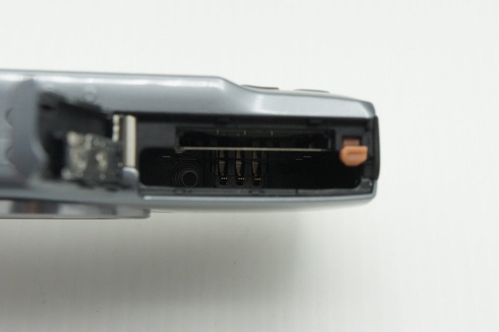 美品 Canon キヤノン IXY 160 コンパクトデジタルカメラ シルバー 元箱付 260221t