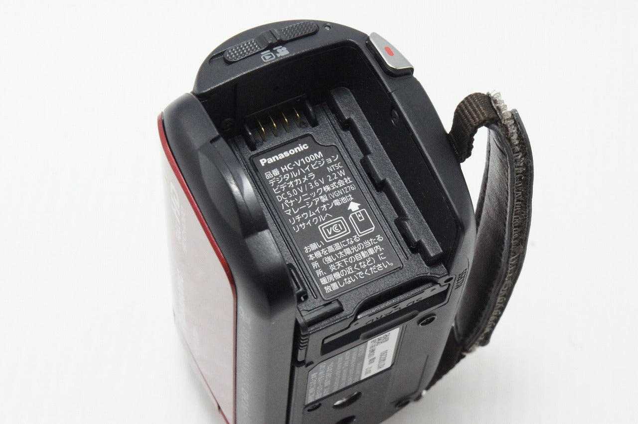 美品 Panasonic パナソニック HC-V100M デジタルビデオカメラ レッド