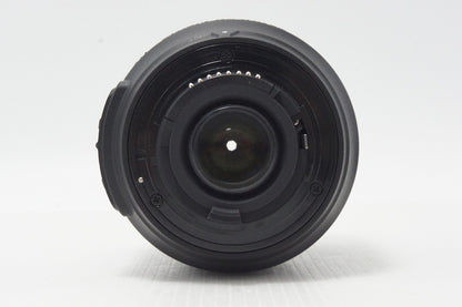 美品 Nikon ニコン AF-S DX NIKKOR 18-105mm F3.5-5.6G ED VR APS-C ズームレンズ フード付 260907l