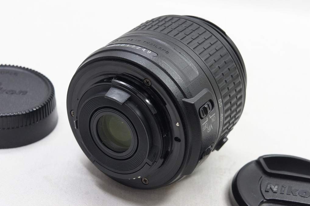 Nikon ニコン AF-S DX NIKKOR 18-55mm F3.5-5.6G VR II APS-C ズームレンズ 250608v