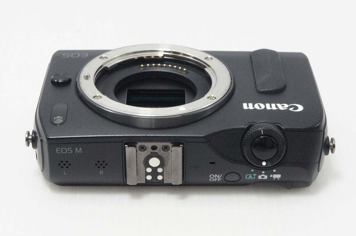 美品 Canon キヤノン EOS M ボディ ミラーレス一眼カメラ ブラック 90EX付 260904c