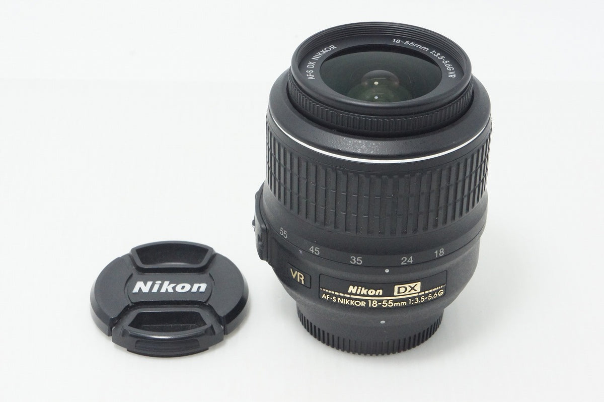 美品 Nikon ニコン AF-S DX NIKKOR 18-55mm F3.5-5.6G VR APS-C ズームレンズ 260910s