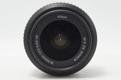 美品 Nikon ニコン AF-S DX NIKKOR 18-55mm F3.5-5.6G VR APS-C ズームレンズ 260910s