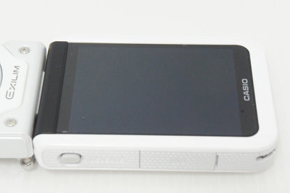 美品 CASIO カシオ EXILIM EX-FR100L デジタルカメラ ホワイト 260527i
