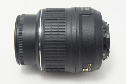 美品 Nikon ニコン AF-S DX NIKKOR 18-55mm F3.5-5.6G VR APS-C ズームレンズ 260910s