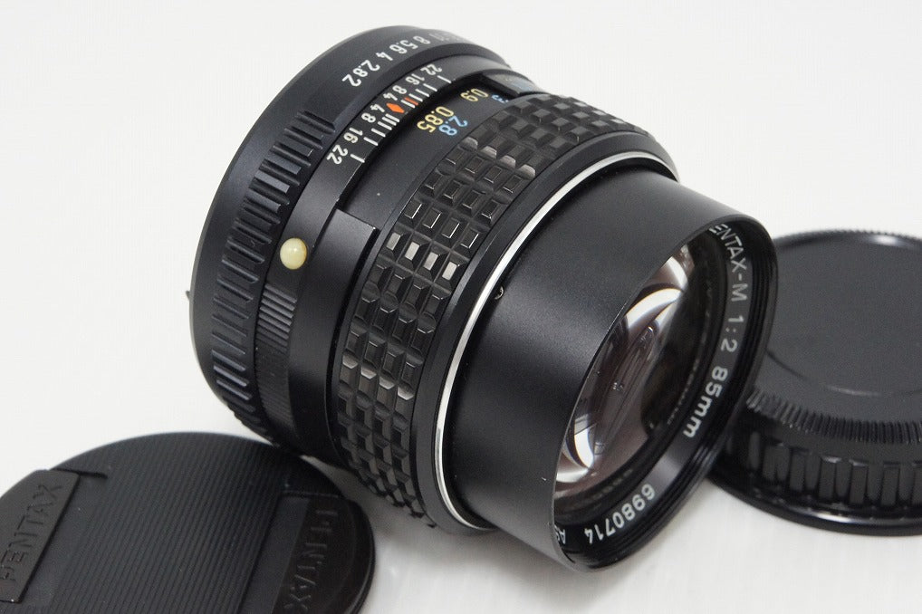美品 ペンタックス smc PENTAX-M 85mm F2 Kマウント MF 単焦点レンズ 260527an