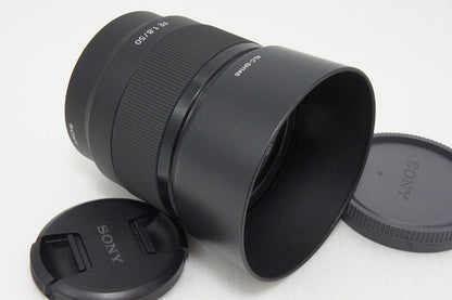 良品 SONY ソニー FE 50mm F1.8 SEL50F18F Eマウント 単焦点レンズ フルサイズ フード付 260527ak