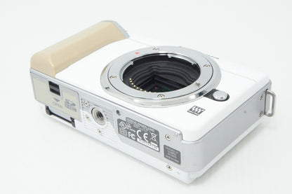 OLYMPUS オリンパス PEN Lite E-PL1 ボディ ミラーレス一眼カメラ ホワイト 元箱付 260401s