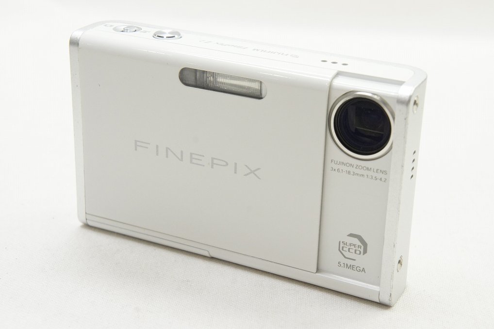 FUJIFILM フジフィルム FinePix Z2 コンパクトデジタルカメラ ホワイト 元箱付 250604v