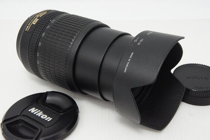 美品 Nikon ニコン AF-S DX NIKKOR 18-105mm F3.5-5.6G ED VR APS-C ズームレンズ フード付 260529a