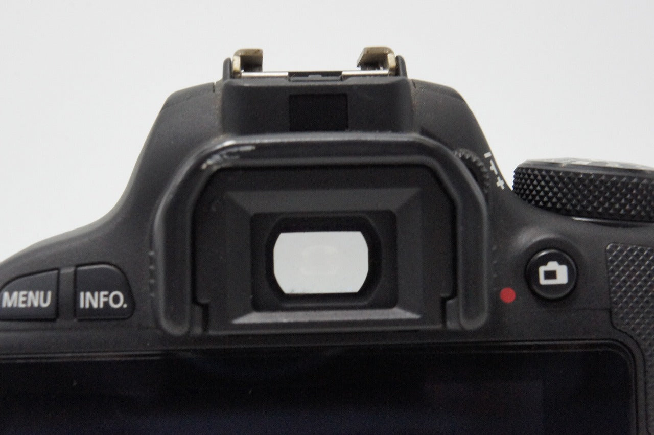 良品 Canon キヤノン EOS Kiss X7 ボディ + EF-S 18-55mm IS STM レンズキット デジタル一眼レフカメラ 260526a