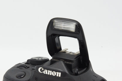 良品 Canon キヤノン EOS Kiss X7 ボディ + EF-S 18-55mm IS STM レンズキット デジタル一眼レフカメラ 260526a