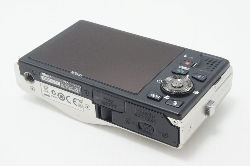 Nikon ニコン COOLPIX S8000 コンパクトデジタルカメラ シャンパンシルバー 260910j
