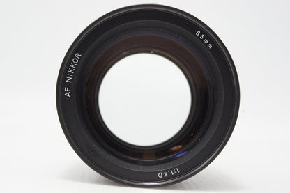 美品 Nikon ニコン AI AF NIKKOR 85mm F1.4D IF 単焦点レンズ 純正メタルフード付 260402p