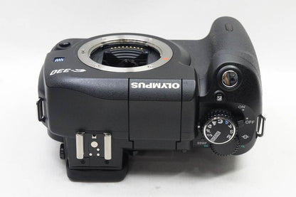 美品 OLYMPUS オリンパス E-330 ボディ デジタル一眼レフカメラ 250611f