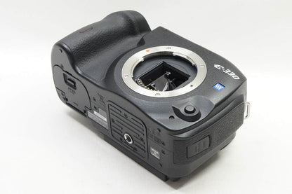 美品 OLYMPUS オリンパス E-330 ボディ デジタル一眼レフカメラ 250611f