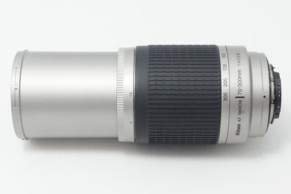 美品 Nikon ニコン AF ZOOM NIKKOR 70-300mm F4-5.6G ズームレンズ シルバー Fマウント フルサイズ フード付 260602c