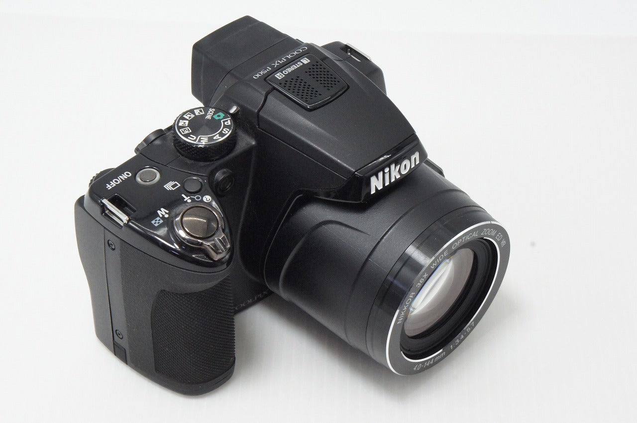 Excellent condition Nikon COOLPIX P500 Digital Camera 260403u