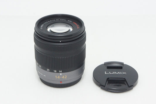 美品 Panasonic パナソニック LUMIX G VARIO 14-42mm F3.5-5.6 ASPH. MEGA O.I.S H-FS014042 マイクロフォーサーズ ズームレンズ 260911q