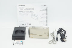 美品 FUJIFILM フジフィルム FinePix Z800EXR コンパクトデジタルカメラ ゴールド 260910h