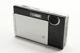 良品 FUJIFILM フジフイルム FinePix Z100fd コンパクトデジタルカメラ ホワイト＆ブラック 250111q