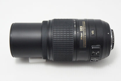 美品 Nikon ニコン AF-S DX NIKKOR 55-300mm F4.5-5.6G ED VR APS-C ズームレンズ フード ポーチ付 260603af