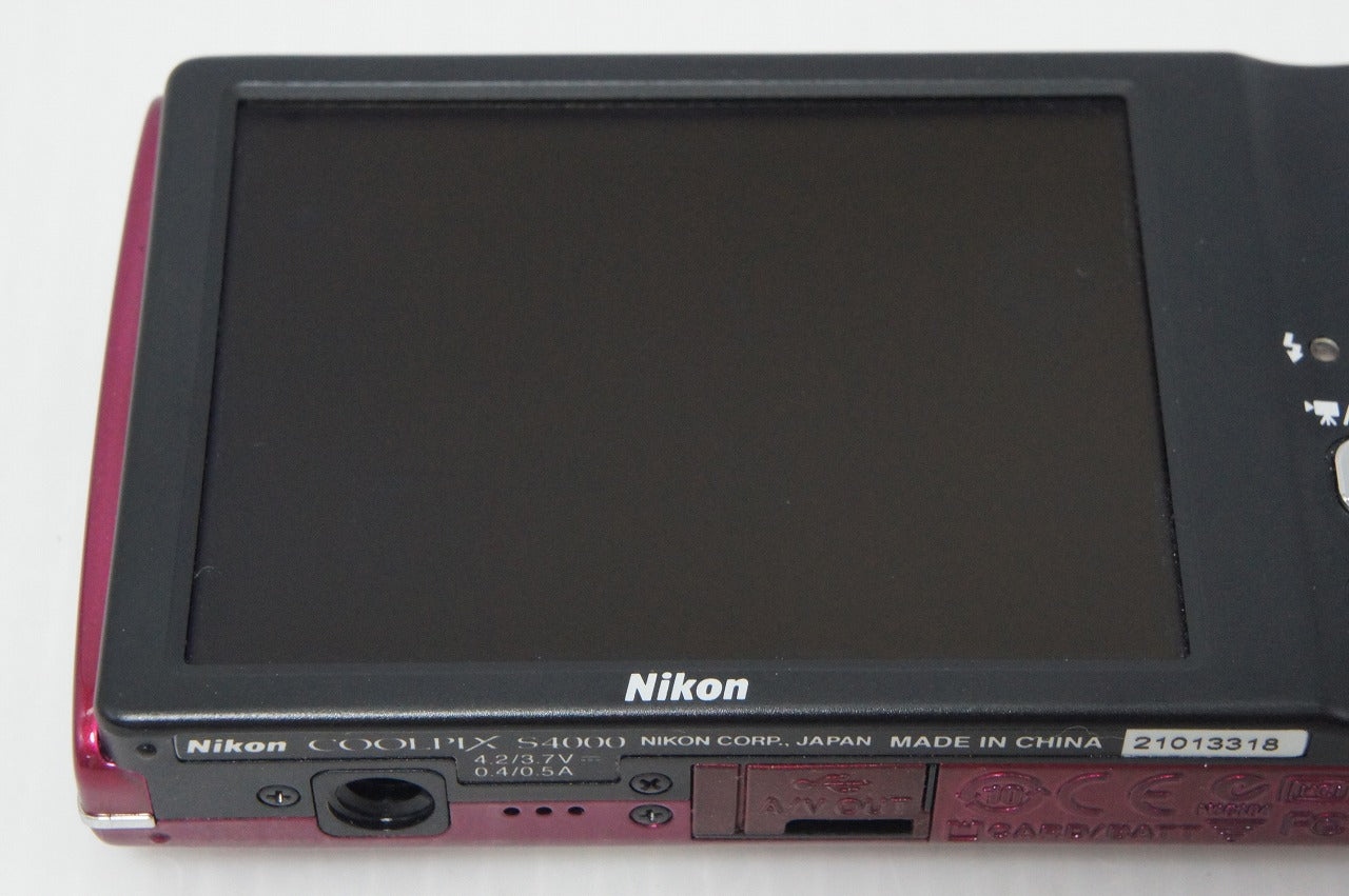 美品 Nikon ニコン COOLPIX S4000 コンパクトデジタルカメラ ルビー