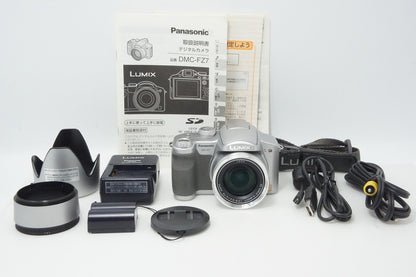 良品 Panasonic パナソニック LUMIX DMC-FZ7 デジタルカメラ シルバー 260603d