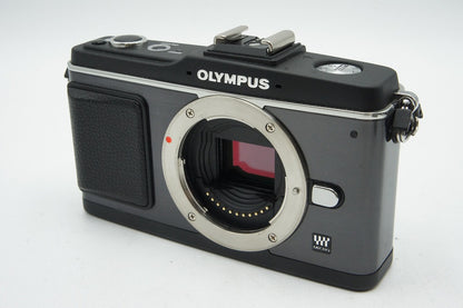 OLYMPUS オリンパス PEN E-P2 ボディ ミラーレス一眼カメラ ブラック 251220i