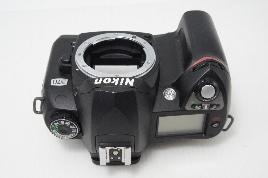 良品 Nikon ニコン D70 ボディ デジタル一眼レフカメラ 260603ar