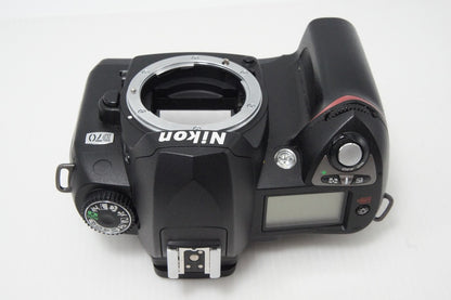 良品 Nikon ニコン D70 ボディ デジタル一眼レフカメラ 260603ar