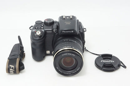 美品 FUJIFILM フジフィルム FinePix S9100 デジタルカメラ 260603ab